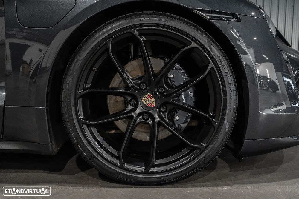 Porsche Taycan Standard - 41