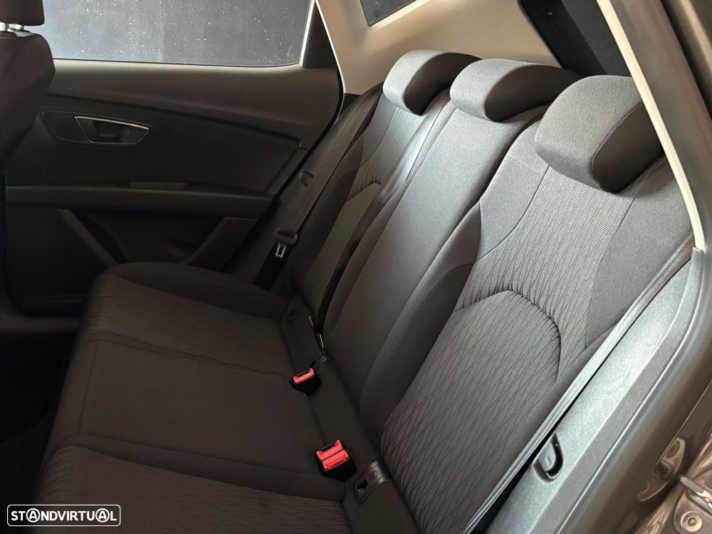 SEAT Leon 1.6 TDI Style Ecomotive - 11