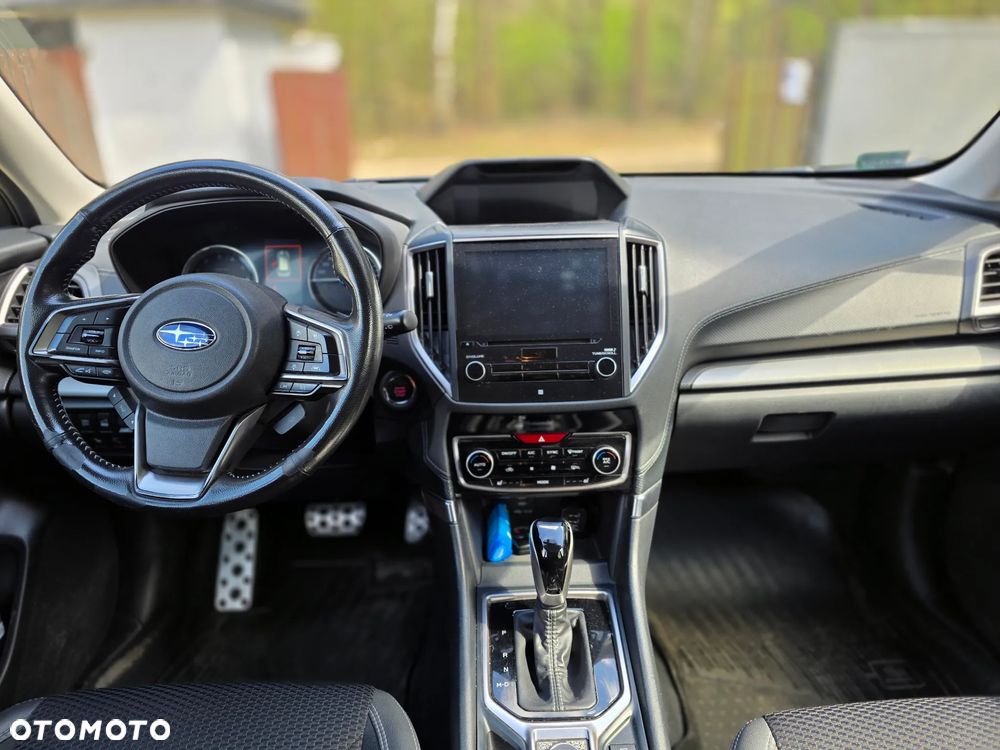 Subaru Forester 2.0 i Exclusive (EyeSight) Lineartronic - 11