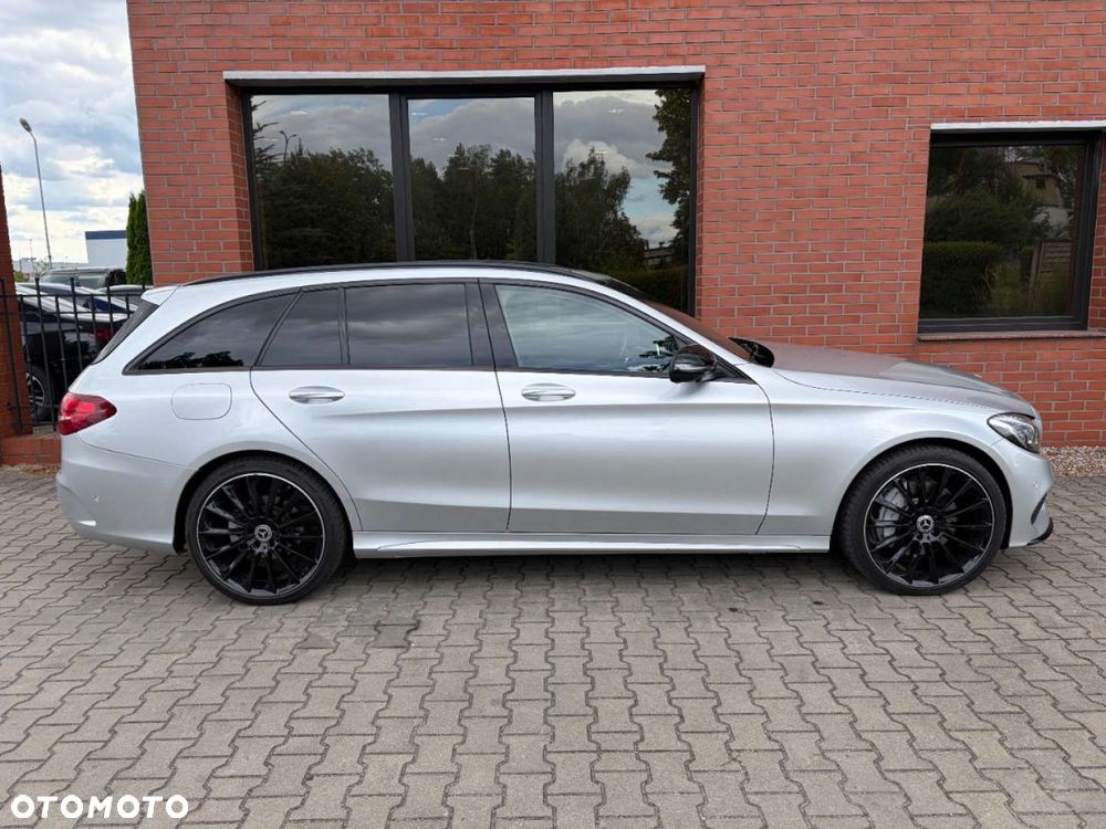 Mercedes-Benz Klasa C 250 d 4Matic 9G-TRONIC - 24