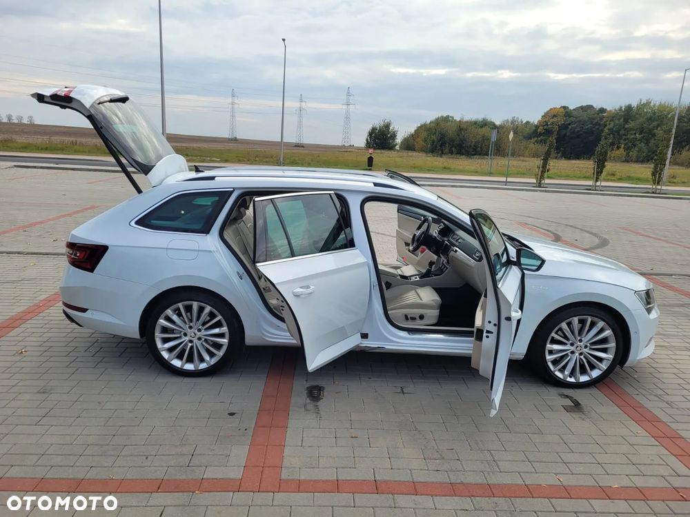 Skoda Superb 2.0 TSI 4x4 L&K DSG - 11