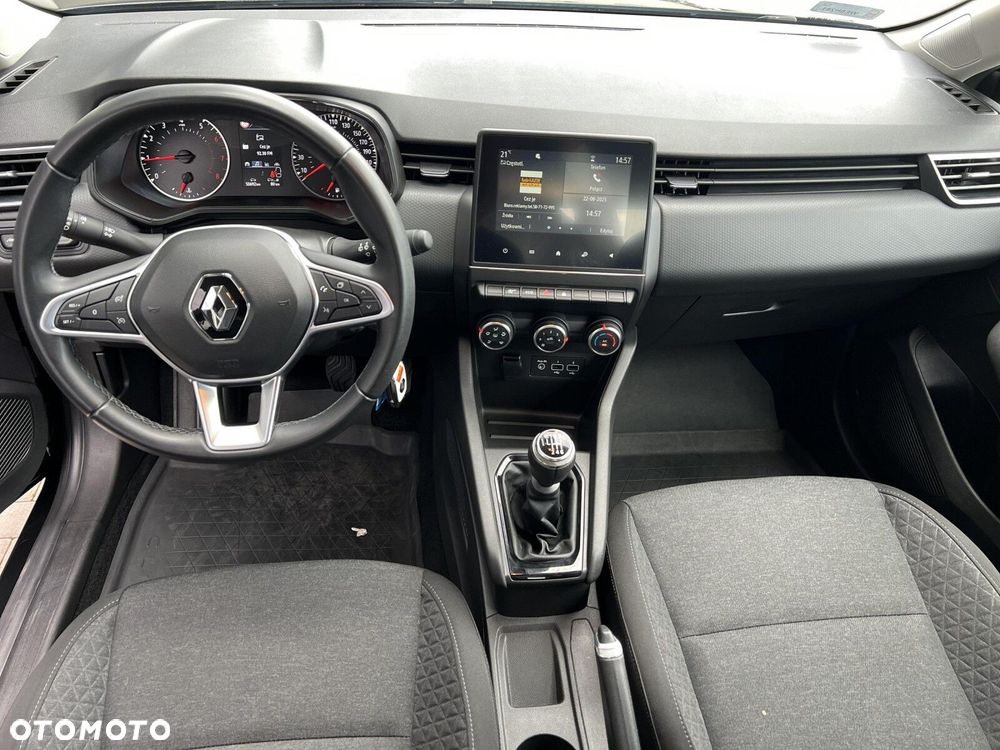 Renault Clio - 9