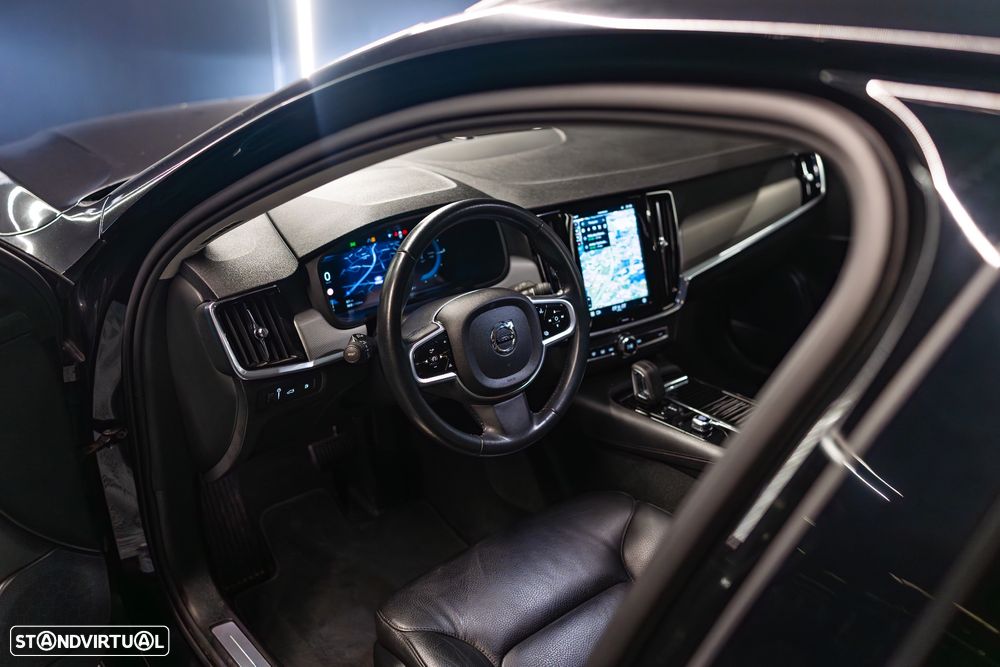 Volvo V90 2.0 T8 PHEV Inscription Expression AWD - 13