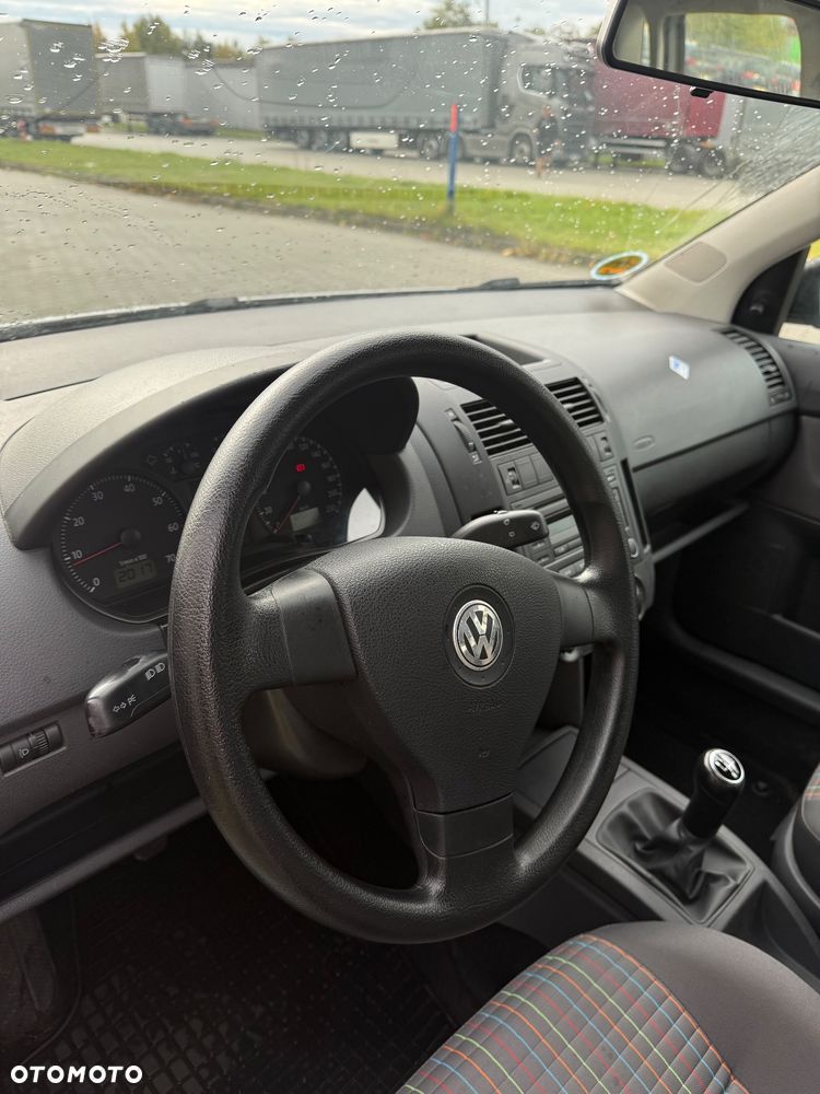 Volkswagen Polo 1.2 MATCH - 4