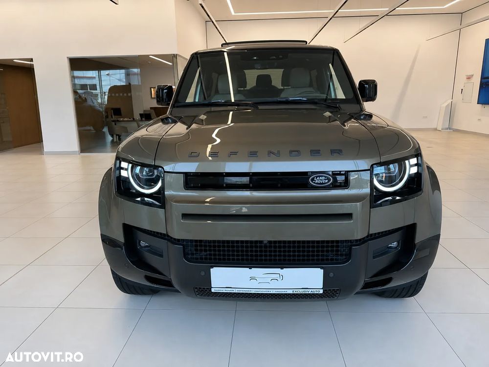 Land Rover Defender - 4