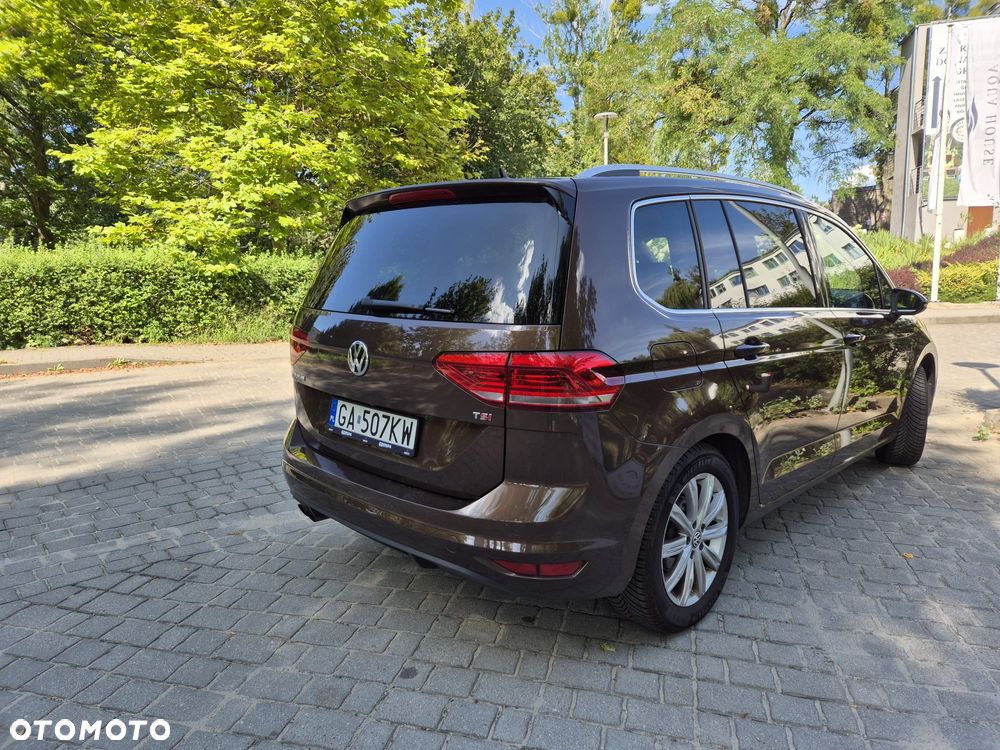 Volkswagen Touran 1.4 TSI BMT Highline DSG - 4