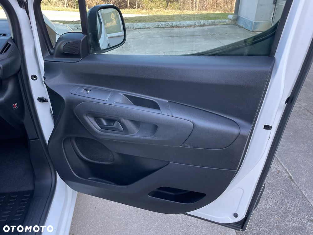 Peugeot Partner - 13