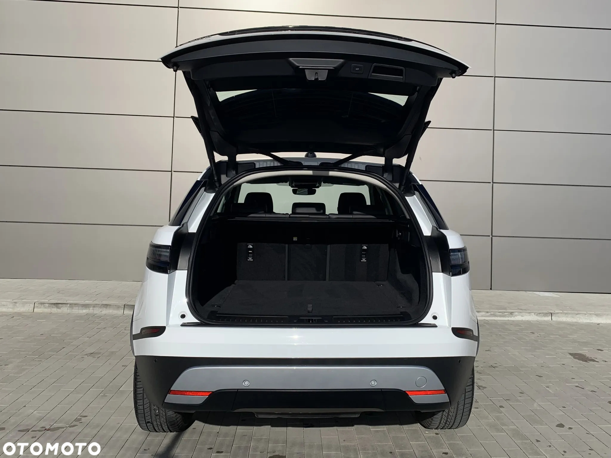 Land Rover Range Rover Velar 2.0 P250 S - 9