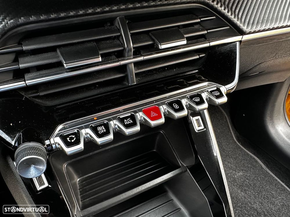 Peugeot 208 1.2 PureTech Active Pack - 24