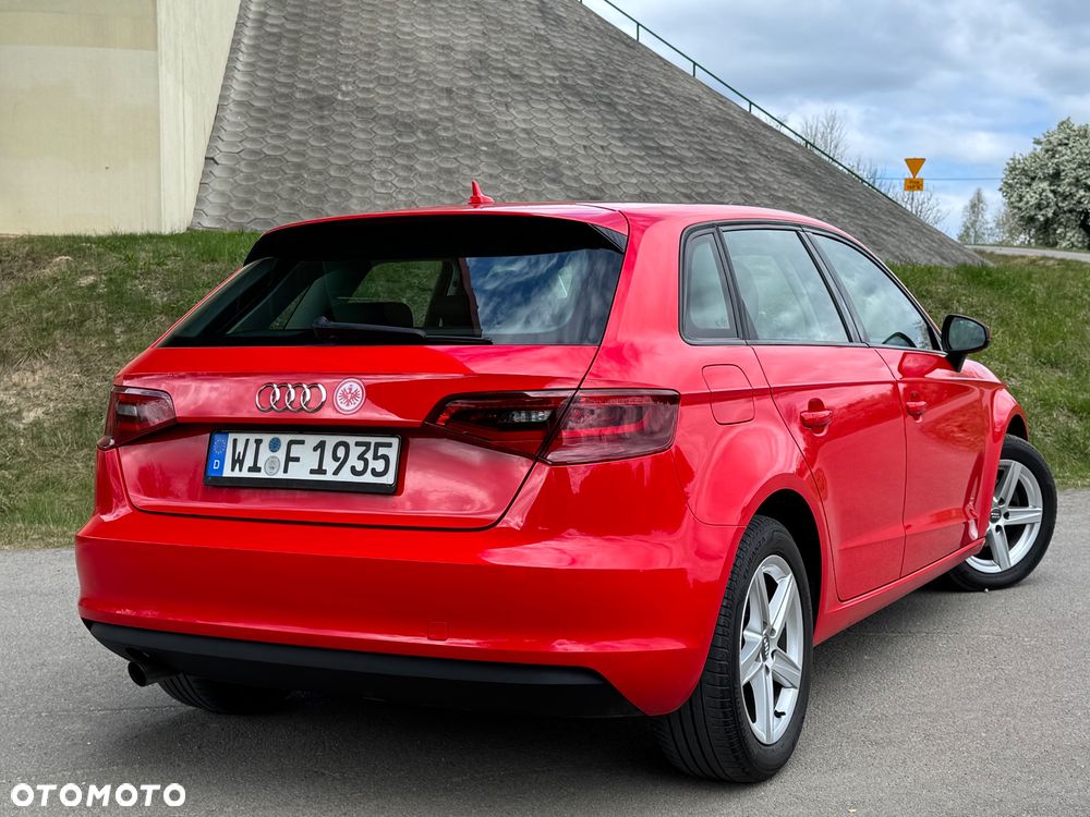 Audi A3 Sportback - 9