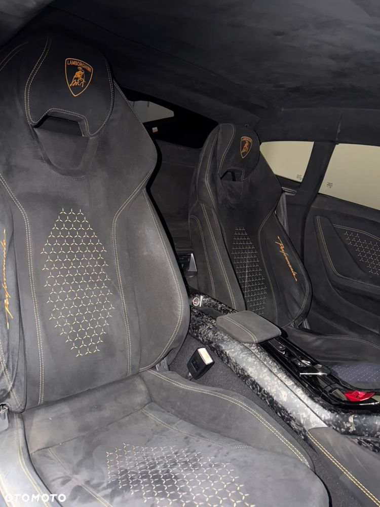 Lamborghini Huracan LP 610-4 Avio - 11