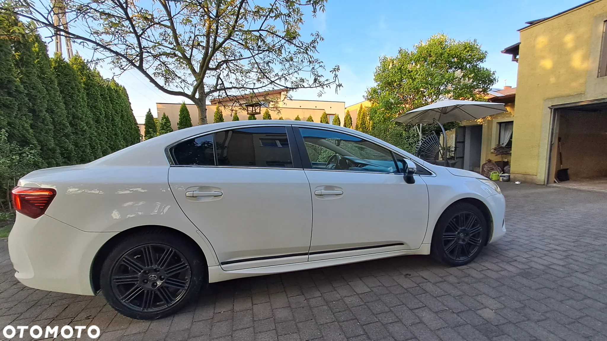 Toyota Avensis 2.0 D-4D Prestige - 15