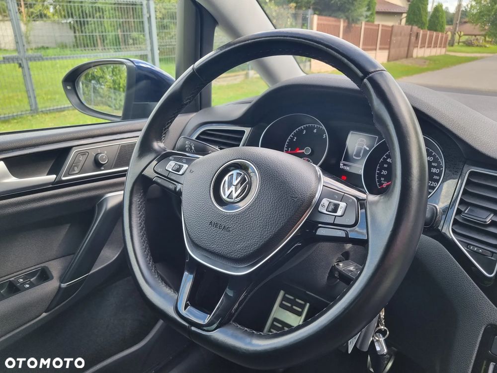 Volkswagen Golf 1.4 TSI Sound - 23