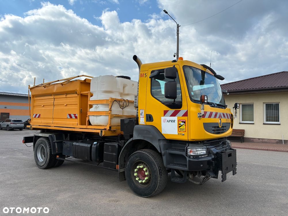 Renault Kerax 4x2 - 4