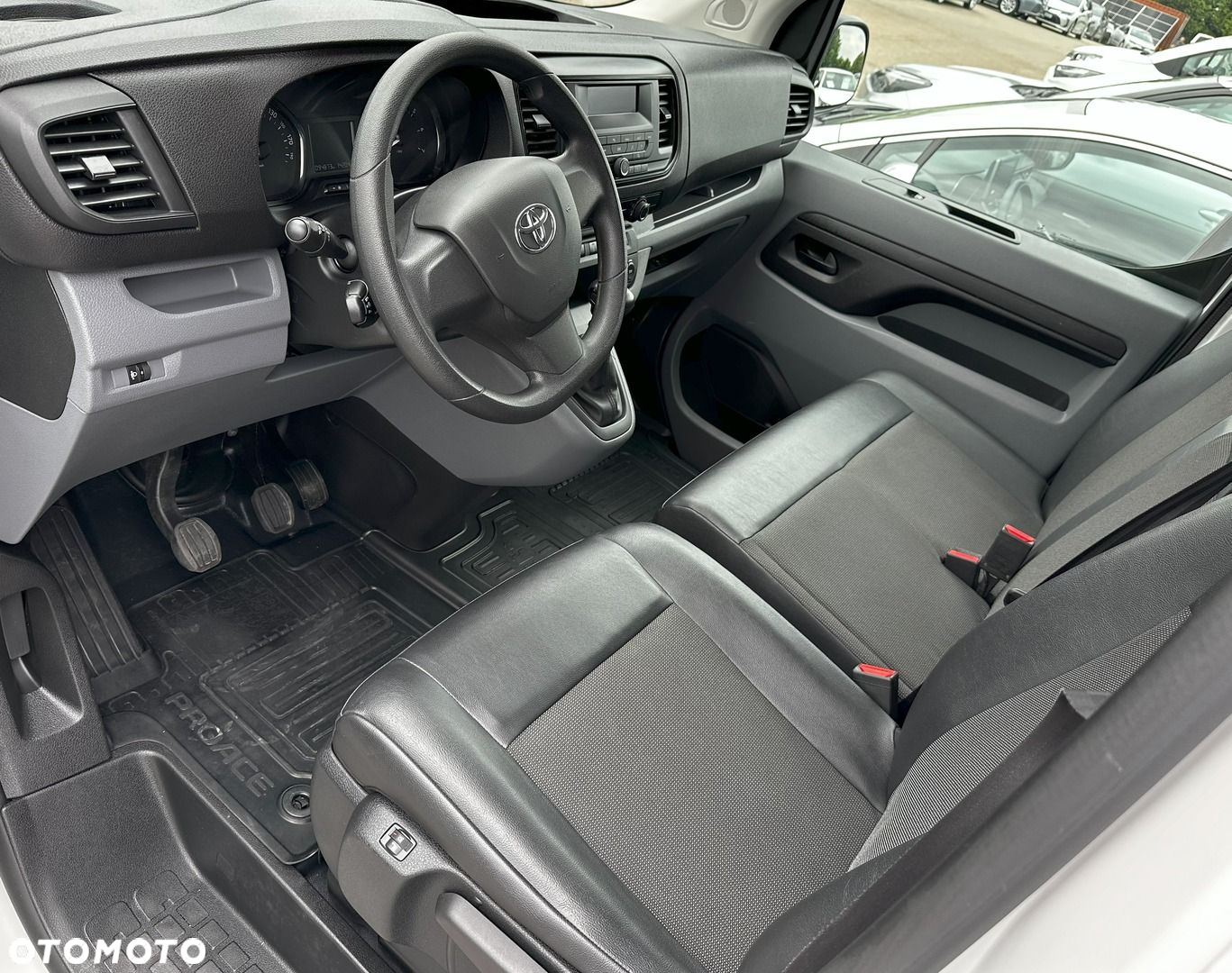 Toyota PROACE - 8