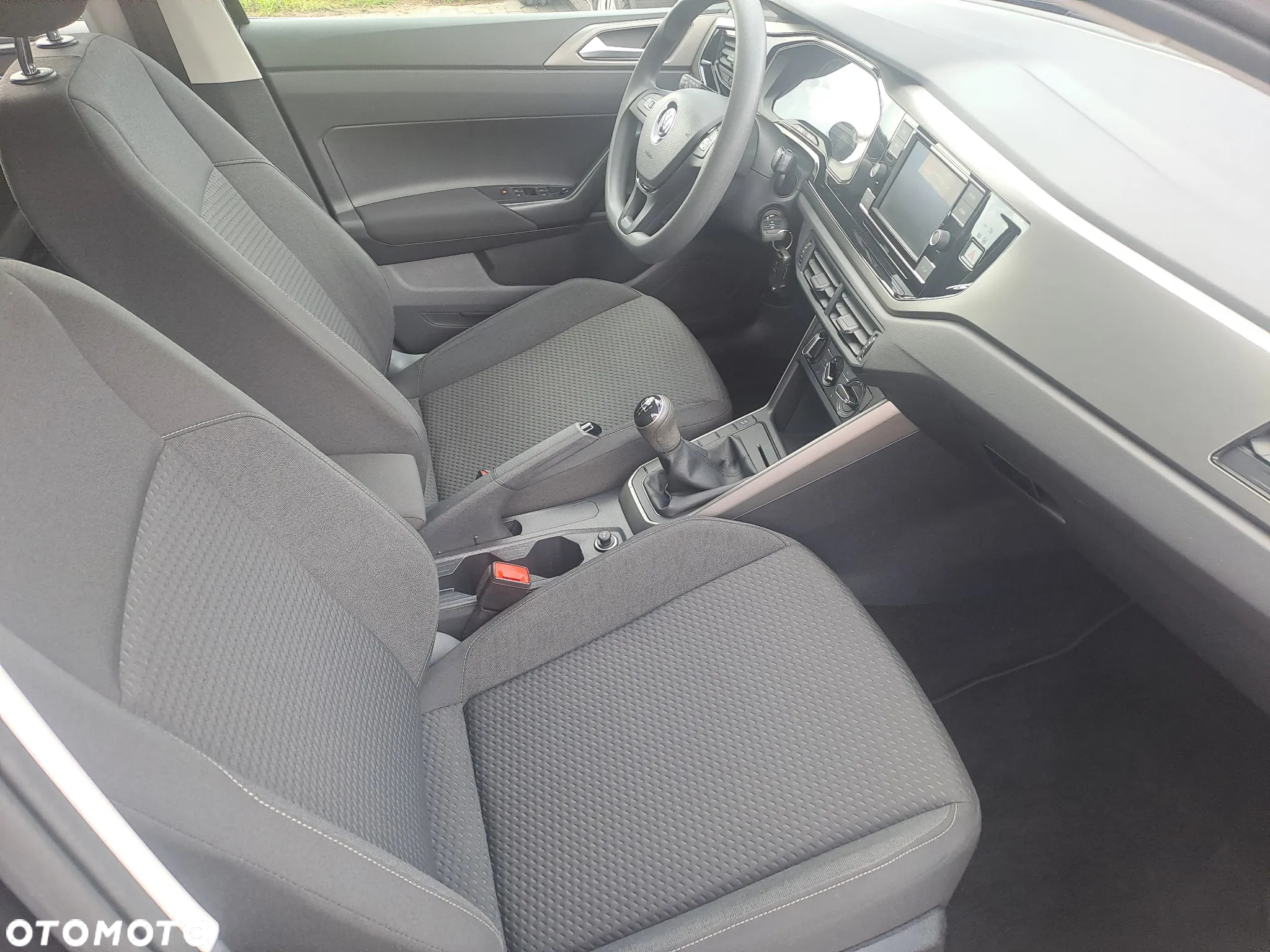Volkswagen Polo 1.0 TSI Comfortline - 21