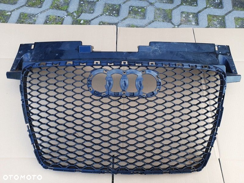GRILL ZDERZAKA AUDI TTRS 8J ORYGINAŁ - 1