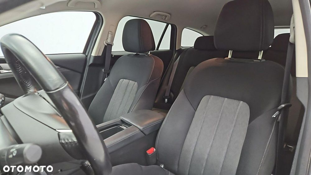 Mazda 6 2.0 SkyJoy - 11