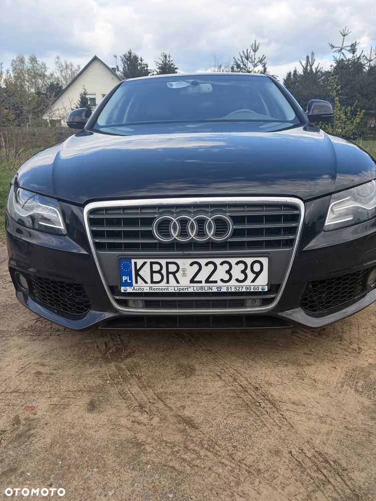 Audi A4 Limousine - 6