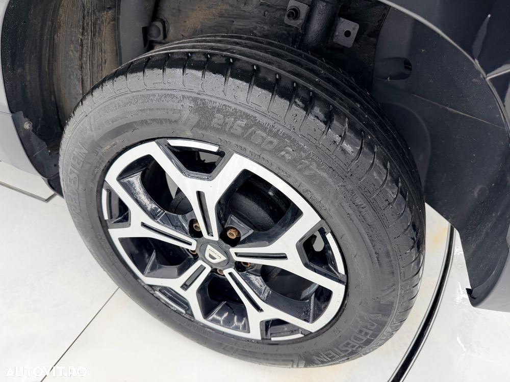 Dacia Duster 1.2 TCe 4WD Prestige jante 17" - 14