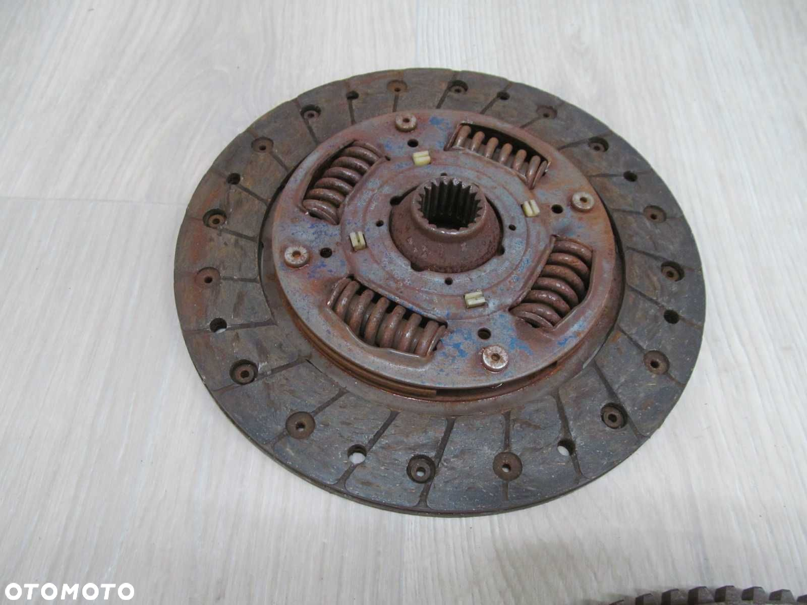 DAIHATSU HIJET 1.3 KOLO DOCISK TARCZA 87527 - 4