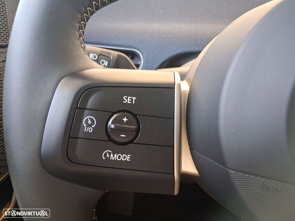 MINI 3 Portas Cooper SE Classic M - 25