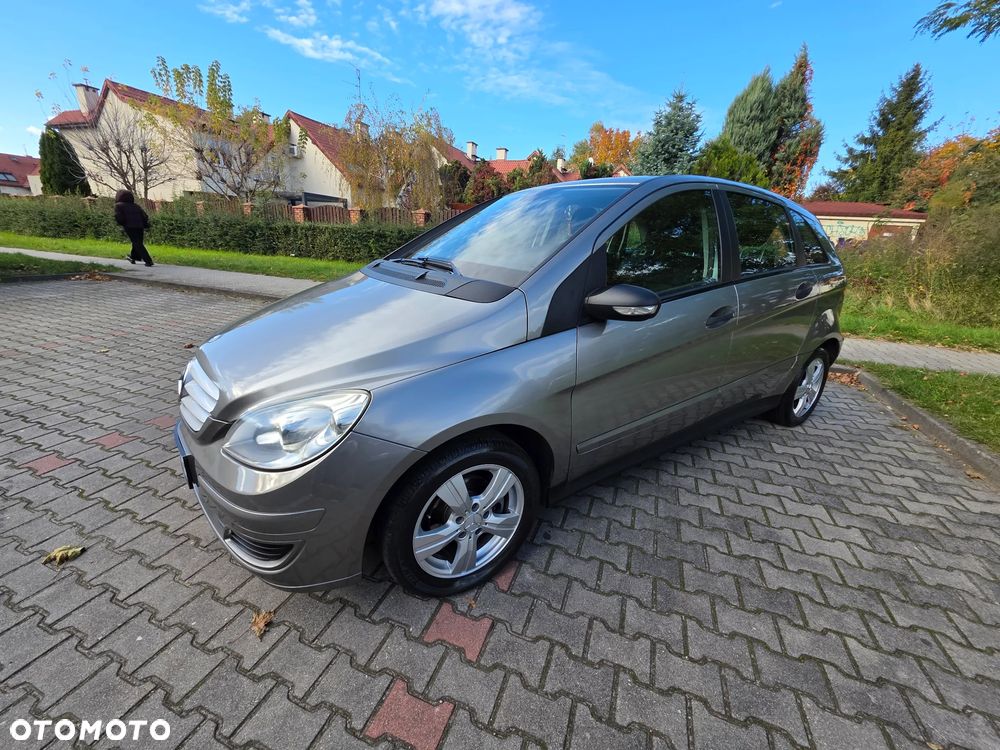 Mercedes-Benz Klasa B 150 - 13