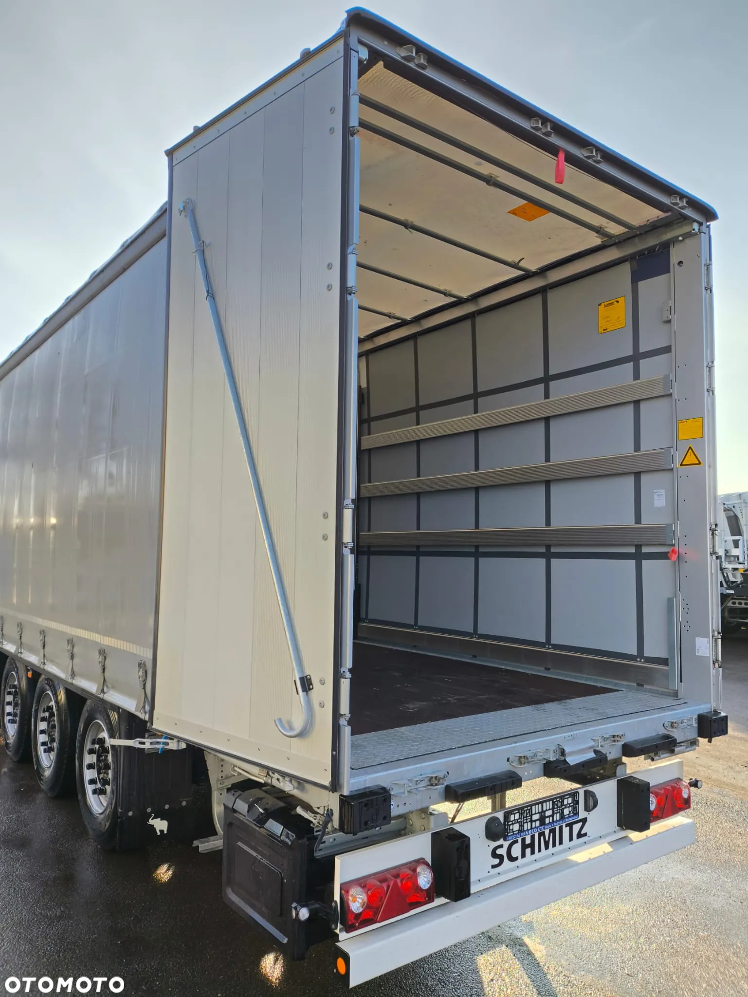 Schmitz Cargobull Firanka Standard/podnoszony dach - 9