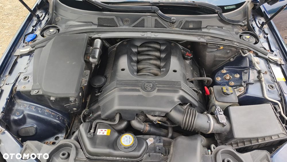 Jaguar XF - 25
