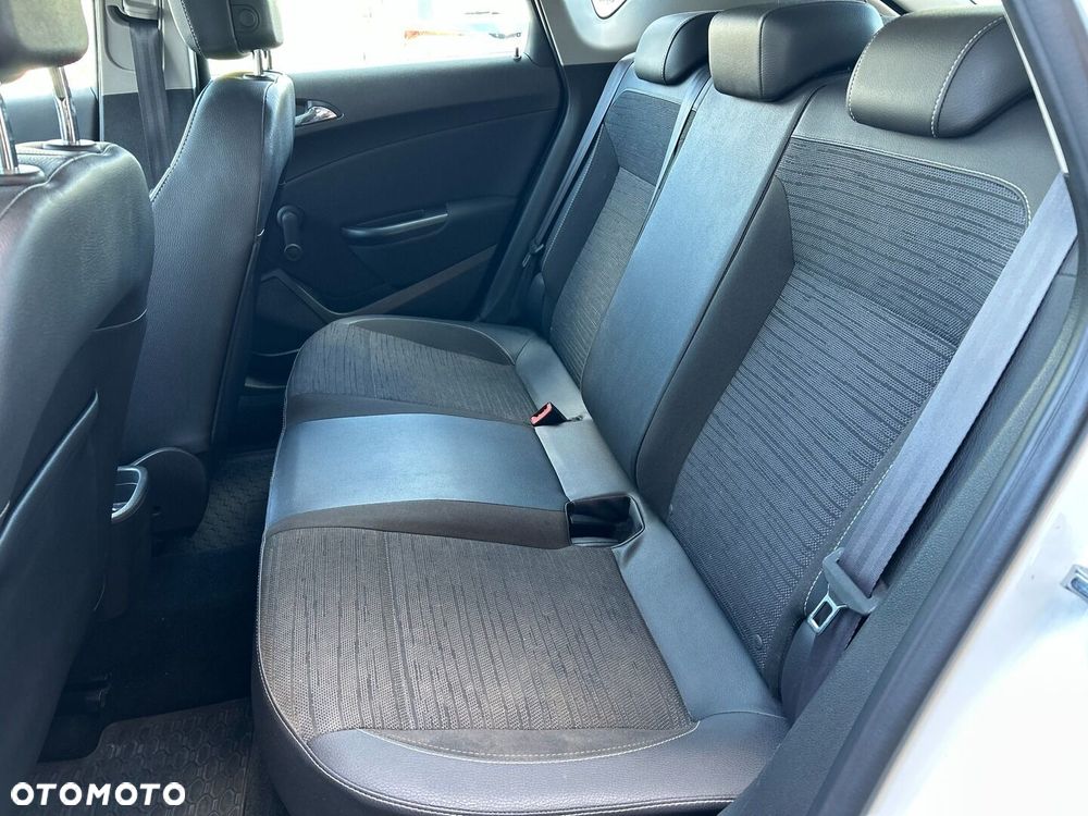 Opel Astra - 26