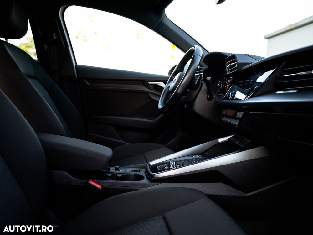 Audi A3 2.0 TDI S tronic Sport - 18