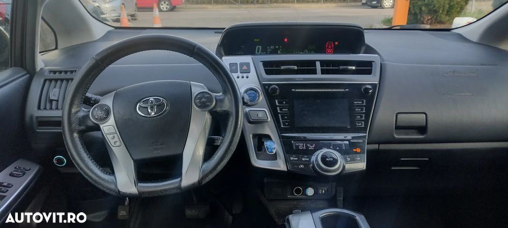 Toyota Prius+ - 6