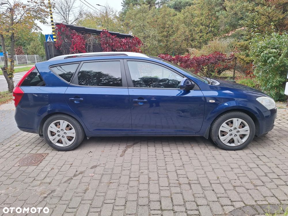 Kia Ceed 1.6 Comfort + - 3