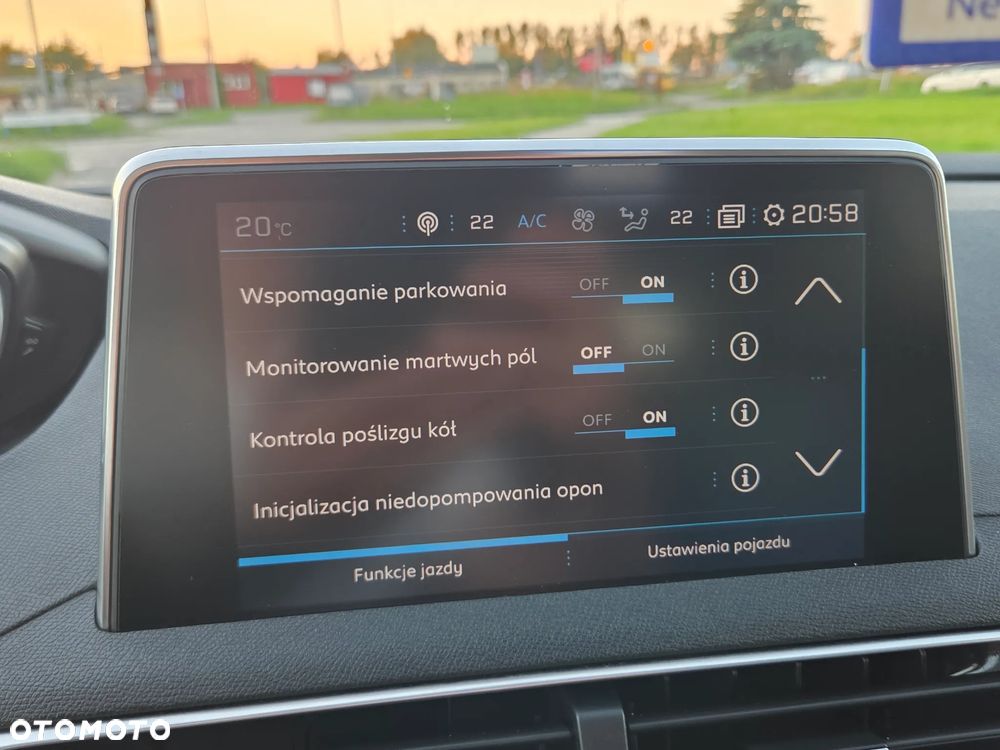 Peugeot 3008 BlueHDi 130 Stop & Start EAT8 Allure - 29