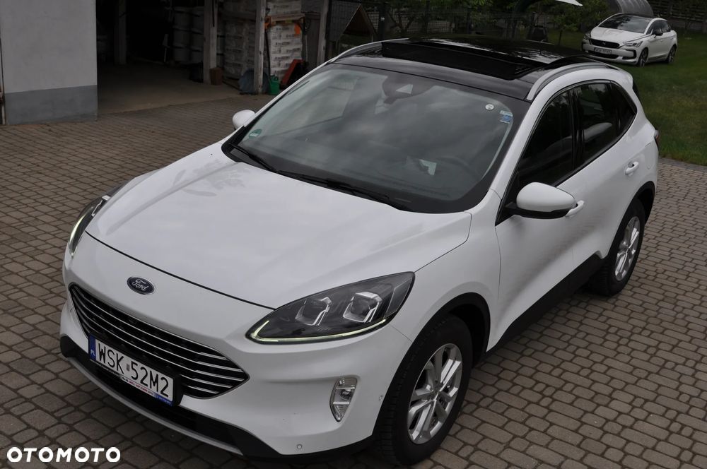 Ford Kuga - 2