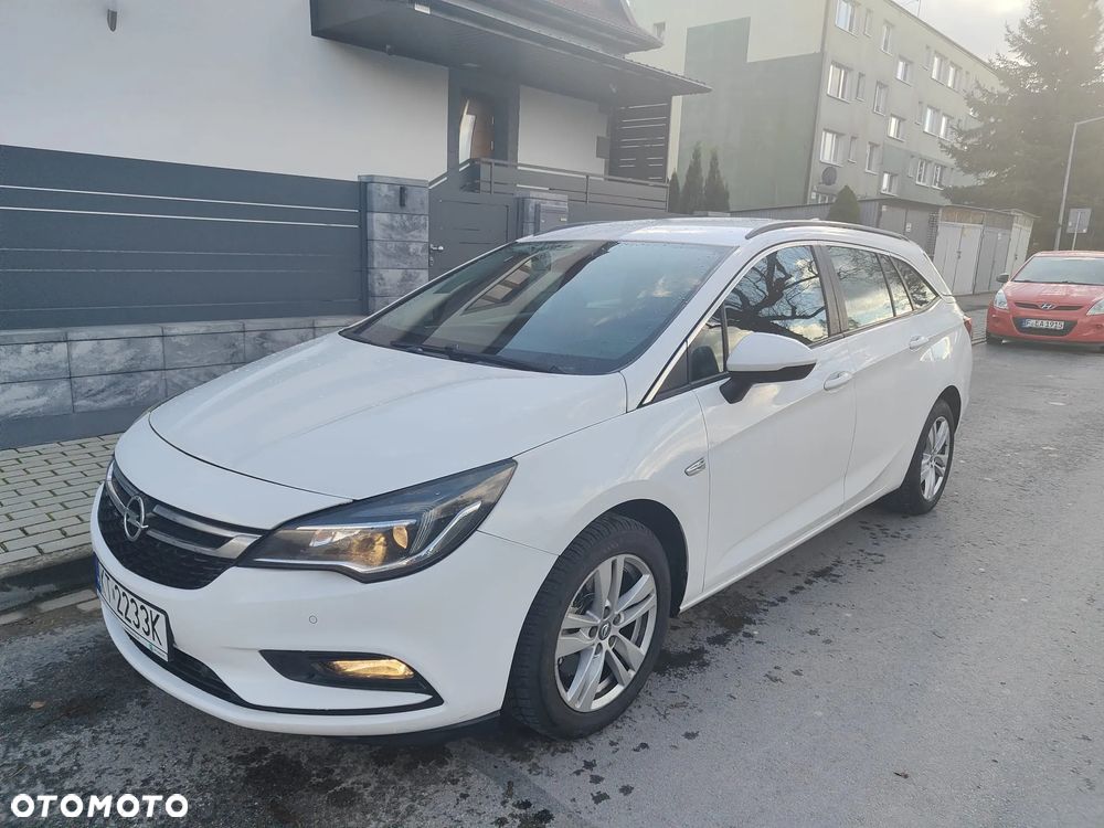 Opel Astra 1.6 CDTI Automatik Sports Tourer Active - 1