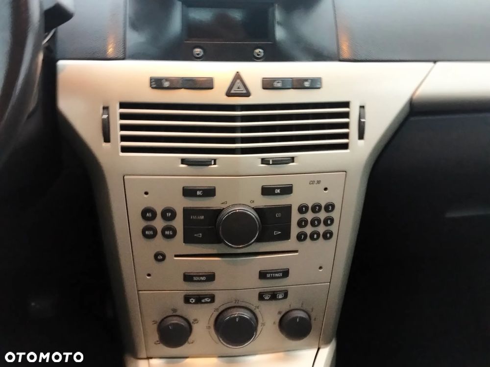 Opel Astra 1.8 Cosmo - 18