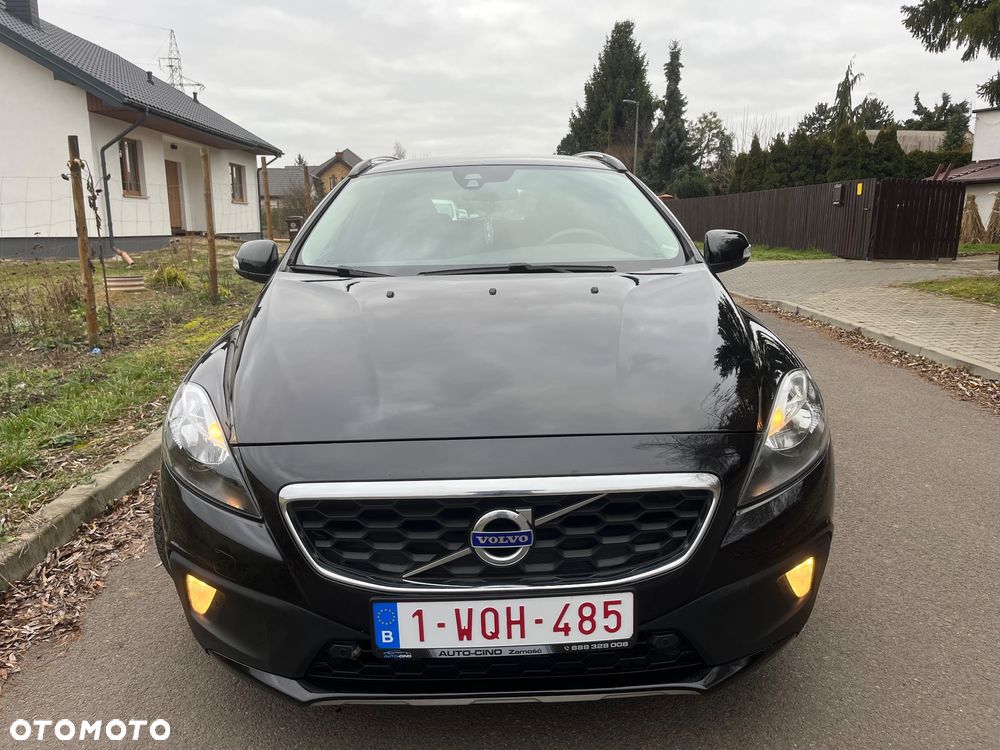 Volvo V40 Cross Country - 3
