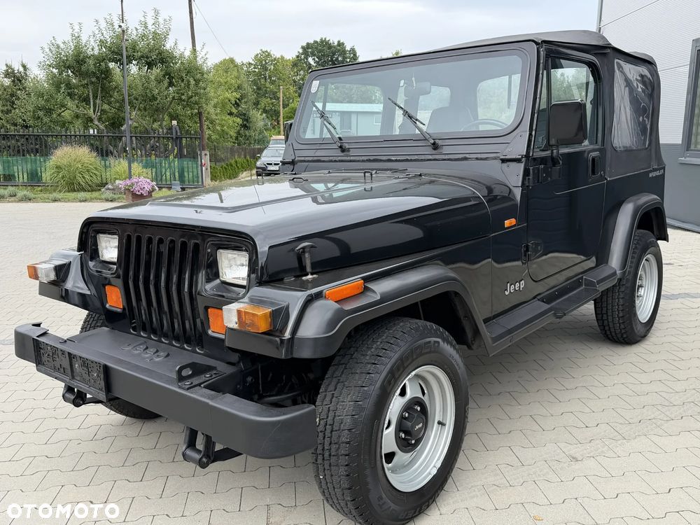 Jeep Wrangler - 3