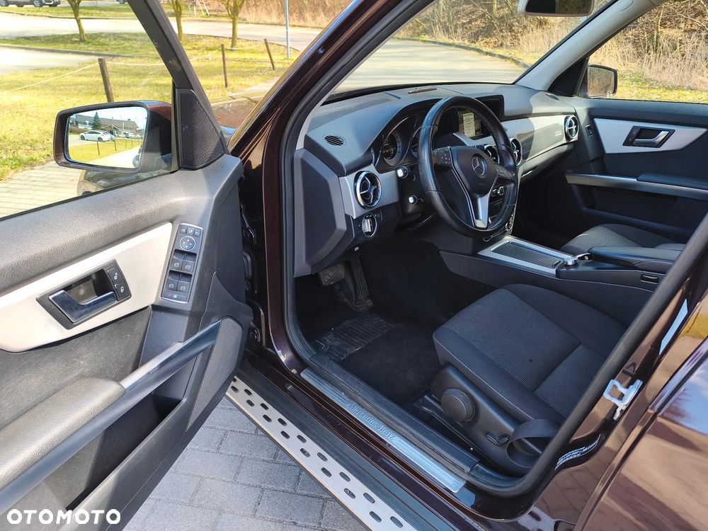 Mercedes-Benz GLK 220 CDI DPF 4Matic BlueEFFICIENCY 7G-TRONIC - 13