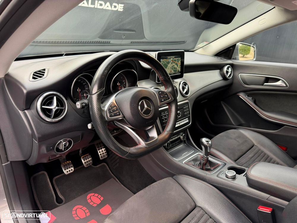Mercedes-Benz CLA 180 d AMG Line - 8