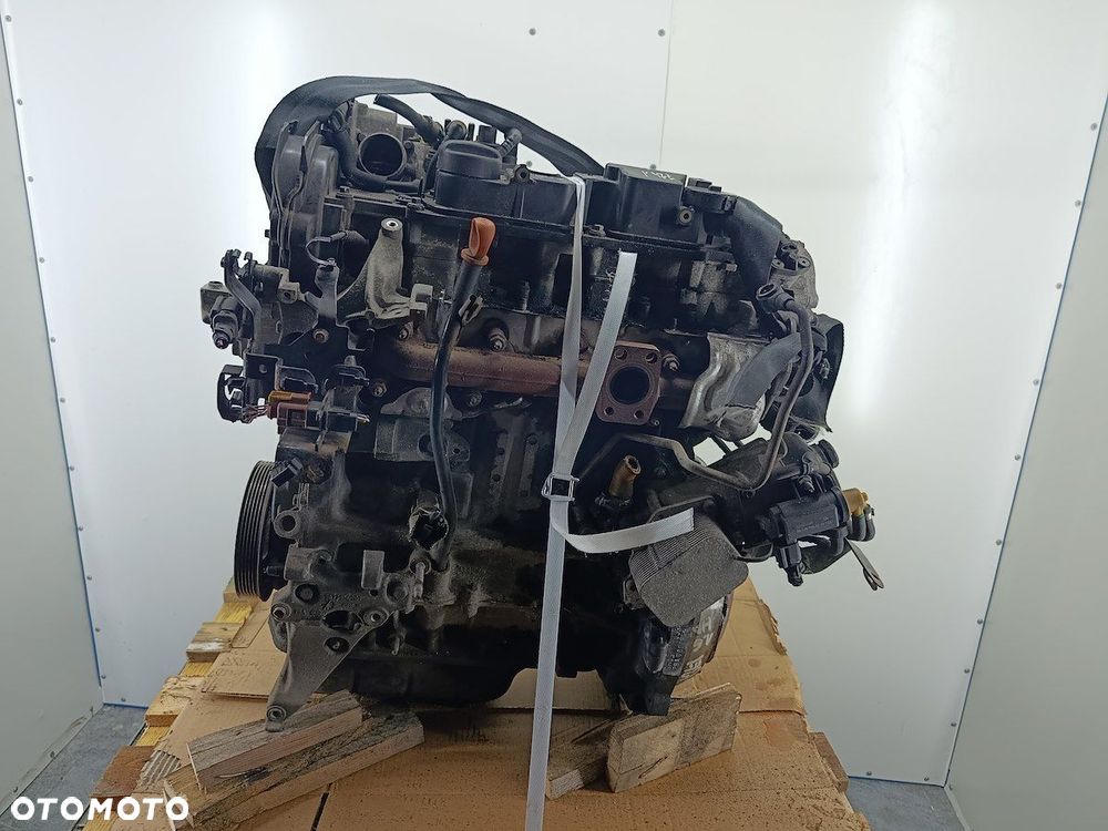 SILNIK CITROEN C5 III 9H05 1.6 HDI - 1