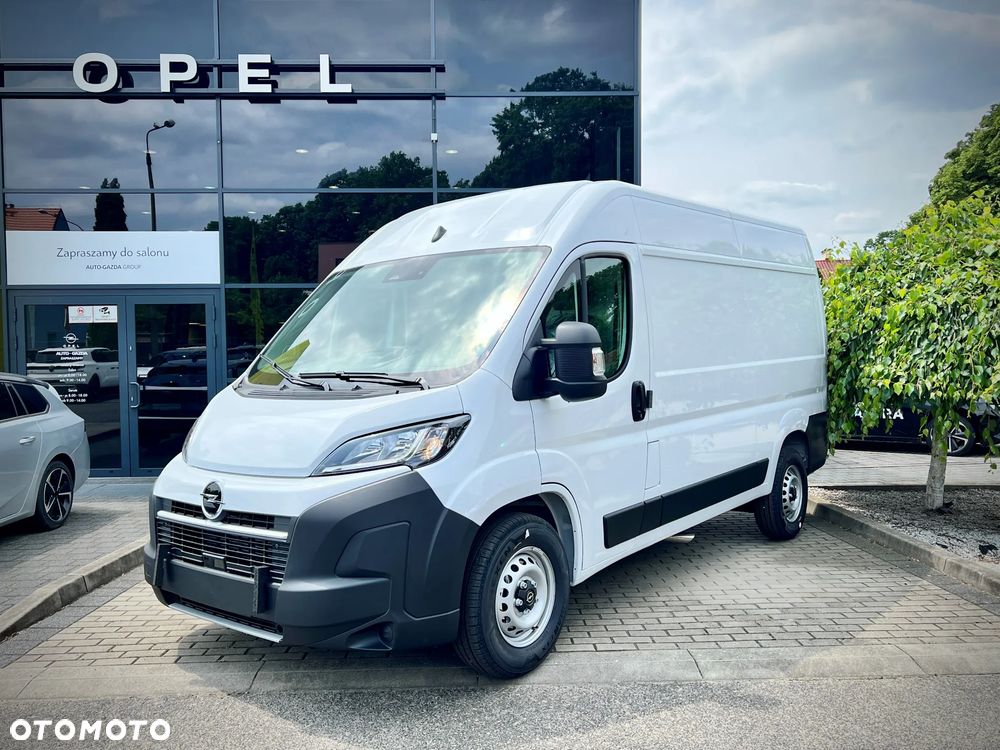 Opel Movano