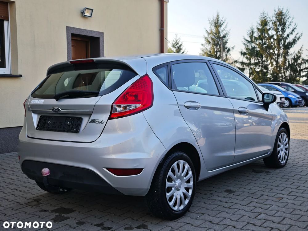 Ford Fiesta 1.25 Trend - 29