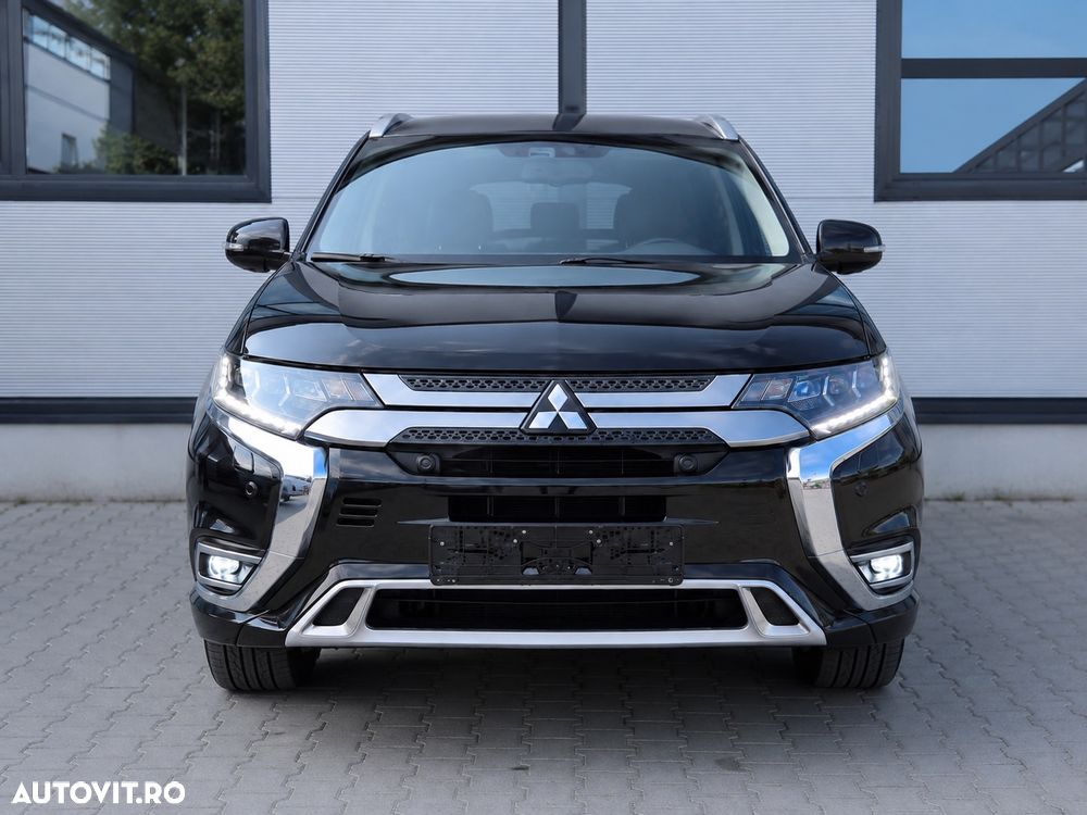 Mitsubishi Outlander 2.4 4WD Diamant+ - 3