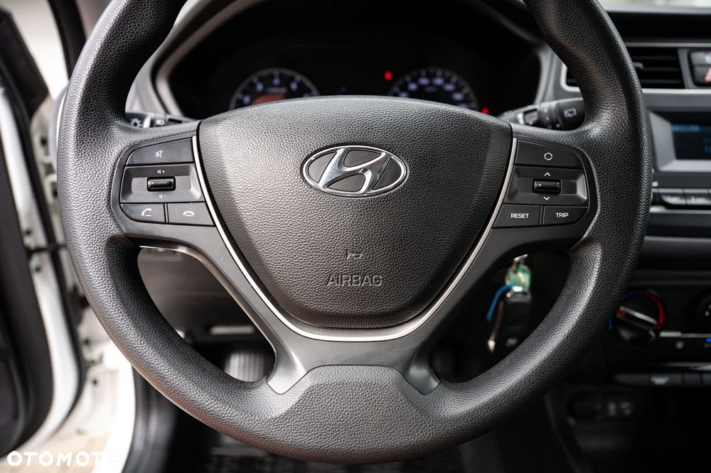 Hyundai i20 1.2 Classic Plus - 18