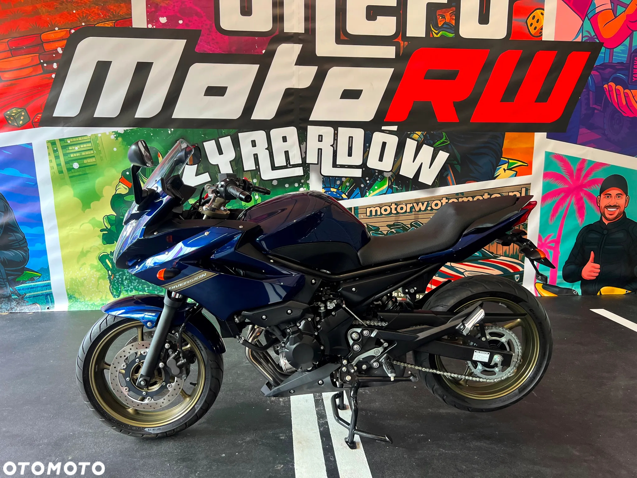 Yamaha XJ - 4