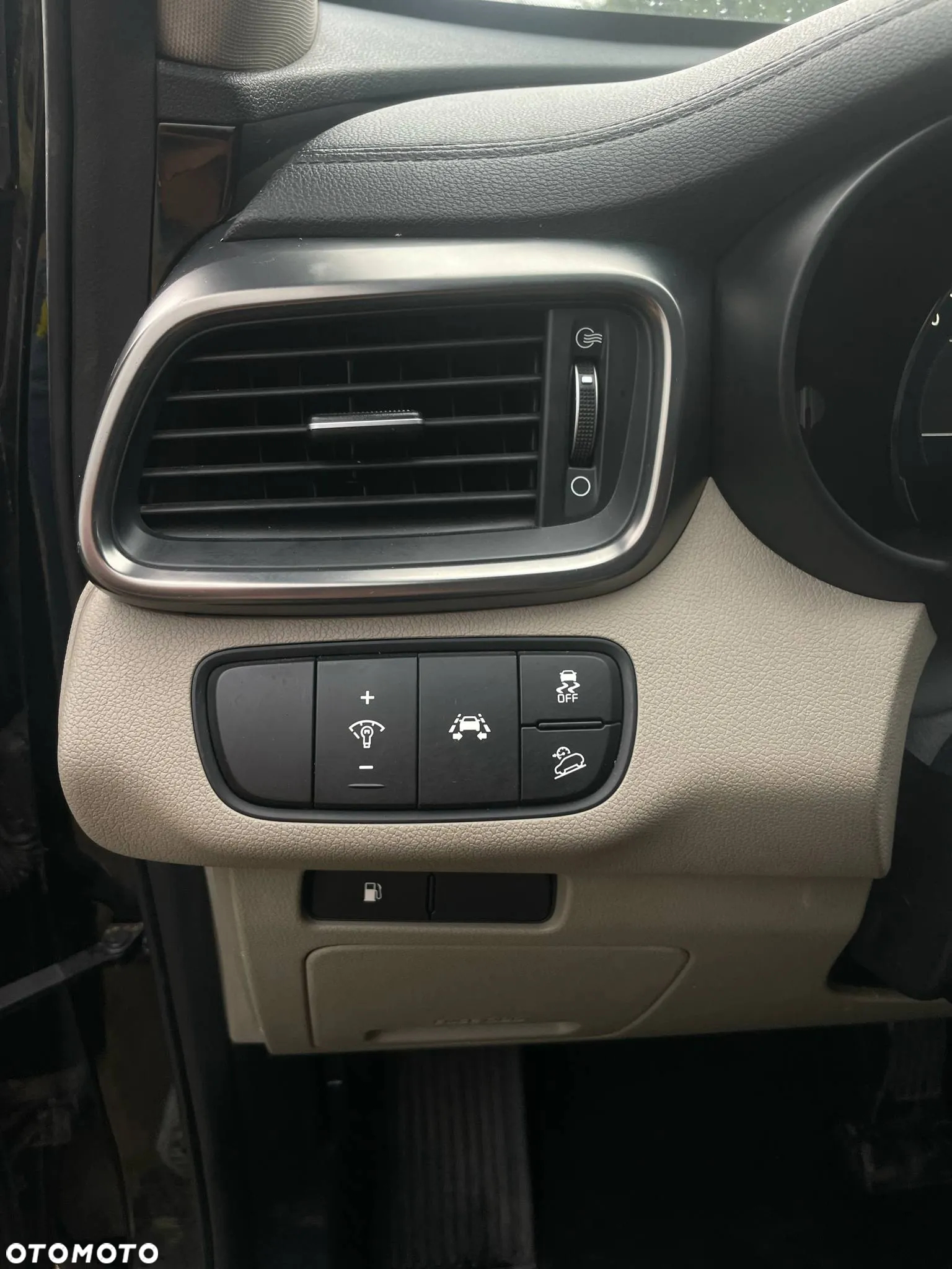 Kia Sorento 2.0 CRDI Business Line Plus - 17