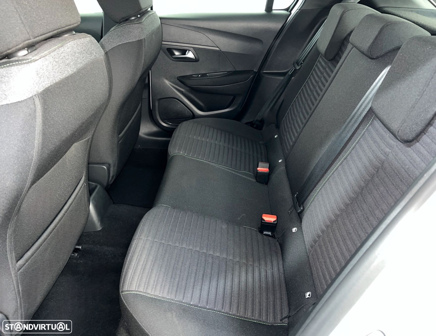 Peugeot 208 1.2 PureTech Active - 14