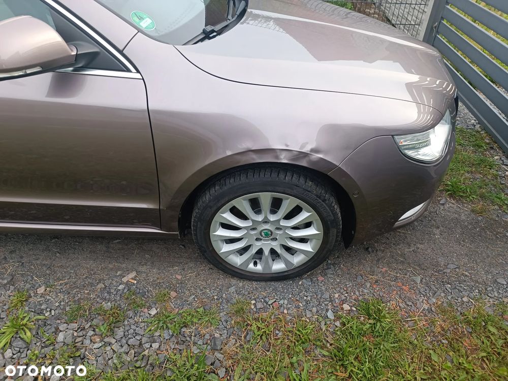 Skoda Superb 2.0 TSI DSG Exclusive - 12